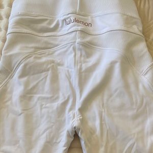Lululemon leggings!